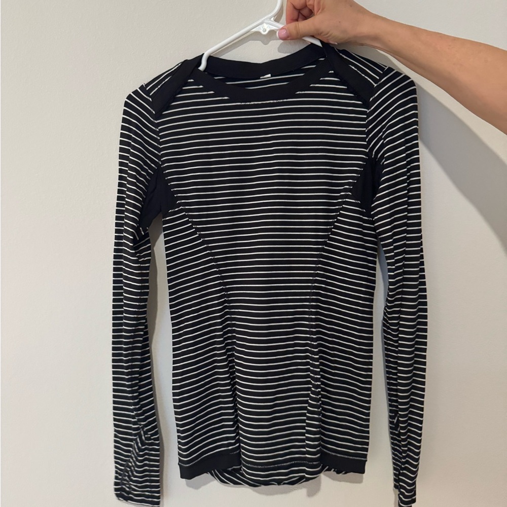 Vintage Lululemon Athletica Black and White Striped Long Sleeve Shirt